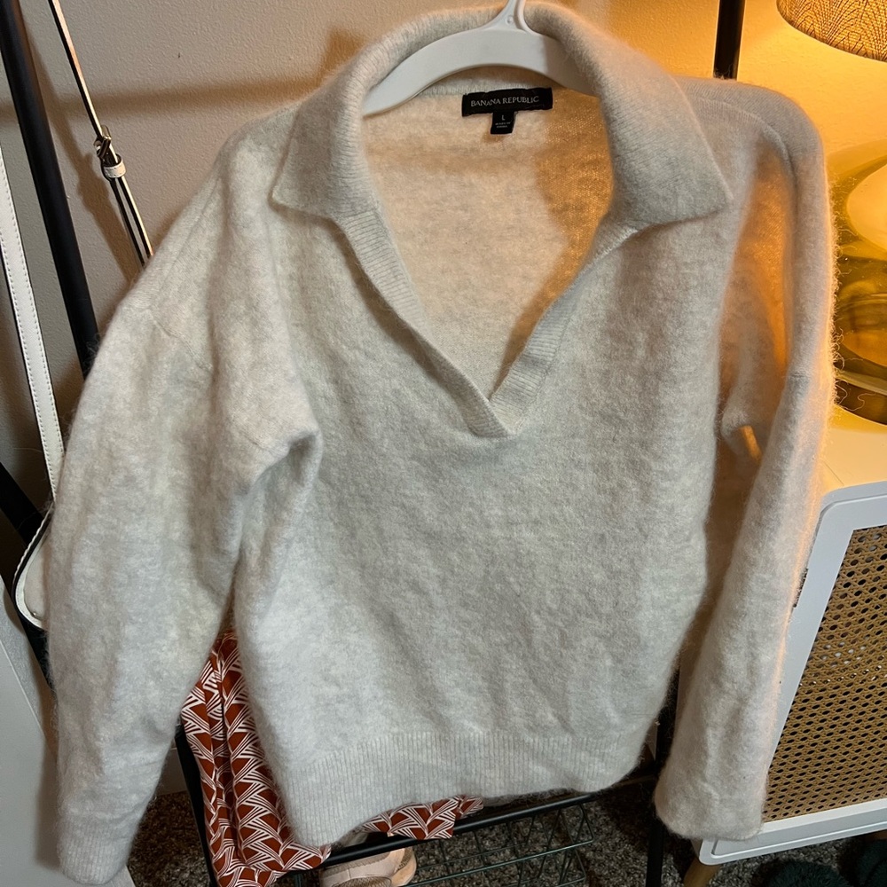 Banana Republic Sweater